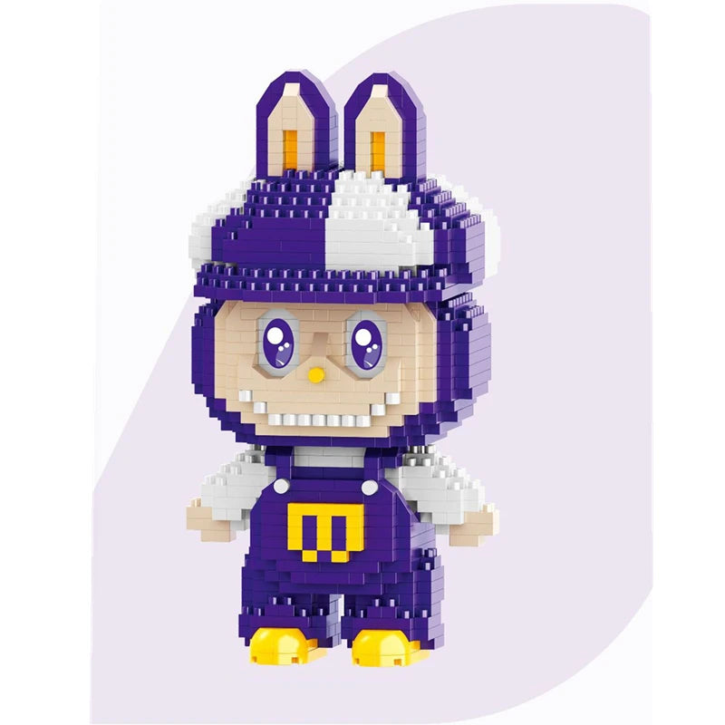 Labubu in Paarse Tuinbroek | Bouwsteentjes