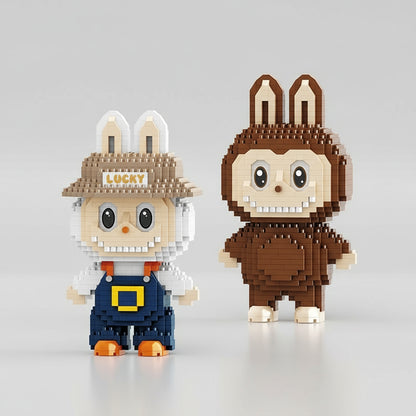 Labubu in tuinbroek | Bouwsteentjes