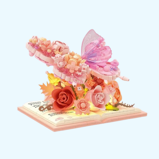 Roze Vlinder op boek | Bouwsteentjes