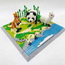 Panda, Kangoeroe en Alpaca op het gras | Bouwsteentjes